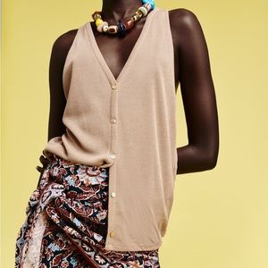 ZARA BUTTONED VEST TOP